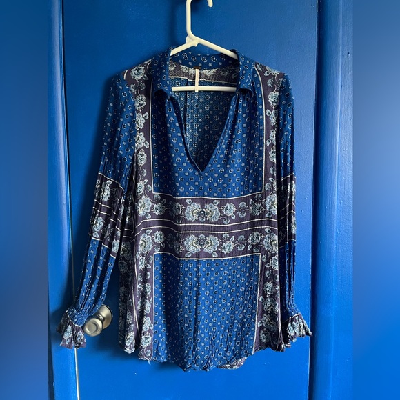 Beach blouse - Picture 1 of 3